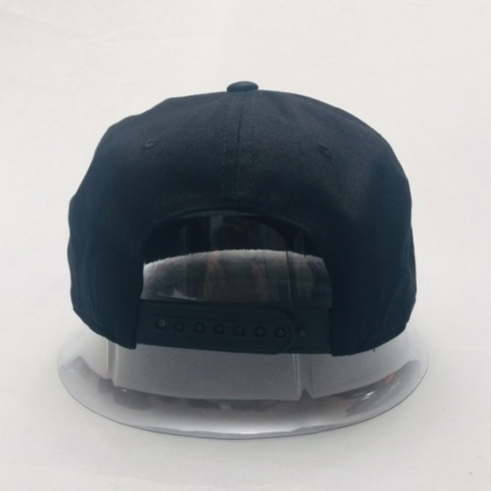 Red Bull Racing Hat Cap - Picture 4 of 4